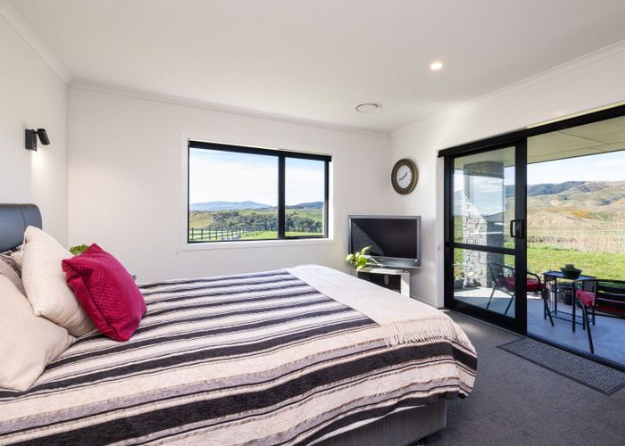  at 172 Kingsdale Park Drive, Palmerston North