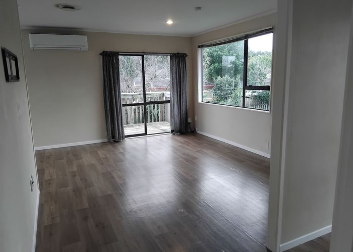  at 42 Hassan Drive, Massey, Waitakere City, Auckland