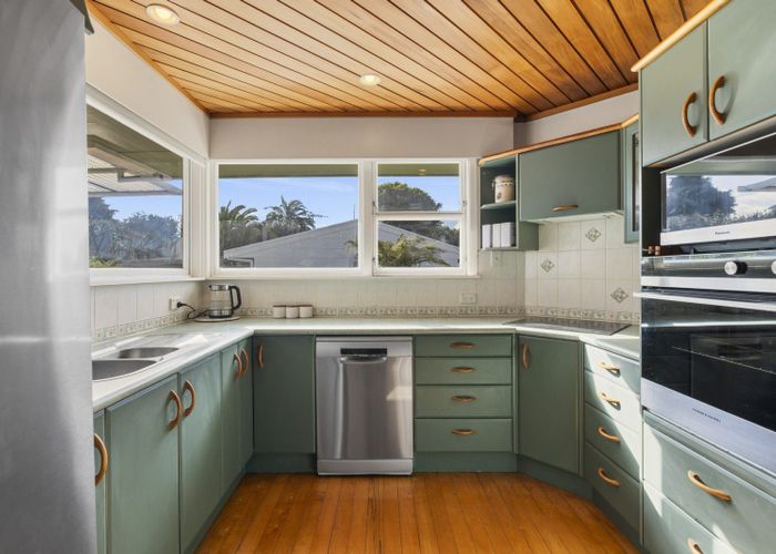  at 261 Ngatai Road, Otumoetai, Tauranga, Bay Of Plenty
