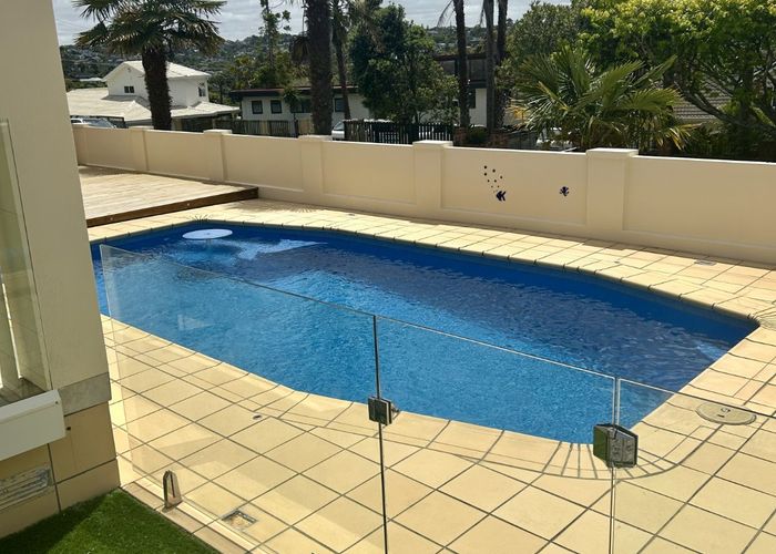 at 11 Beechwood Road, Rothesay Bay, Auckland