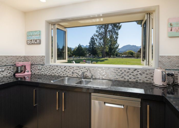  at 6 Cooper Street, Blenheim