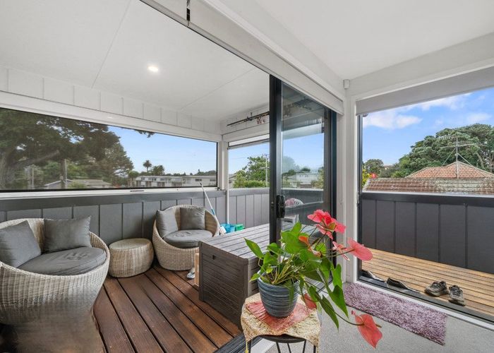  at 11/48 Wallace Road, Papatoetoe, Manukau City, Auckland