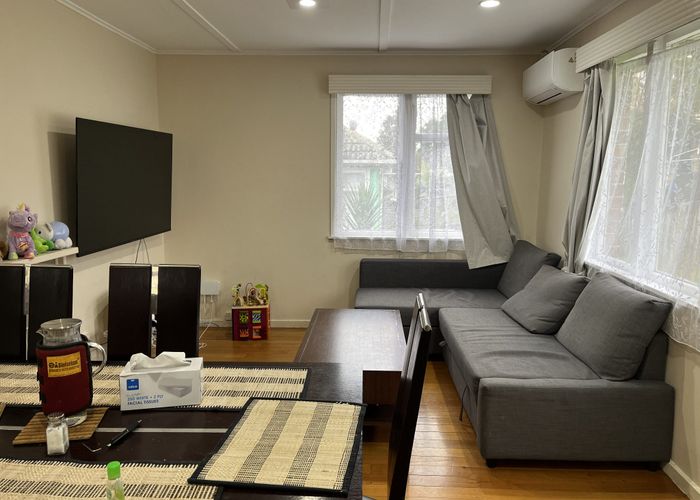  at 72 Gifford Avenue, Wesley, Auckland