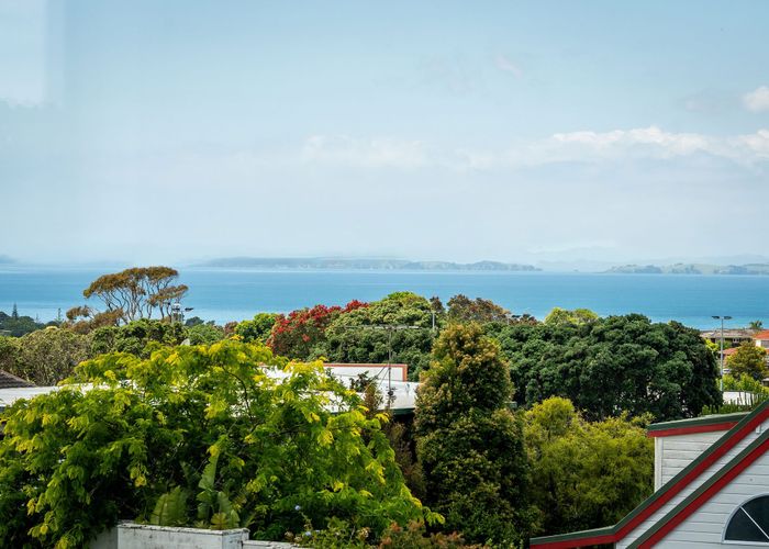  at Lot 1/880 East Coast Road, Browns Bay, North Shore City, Auckland