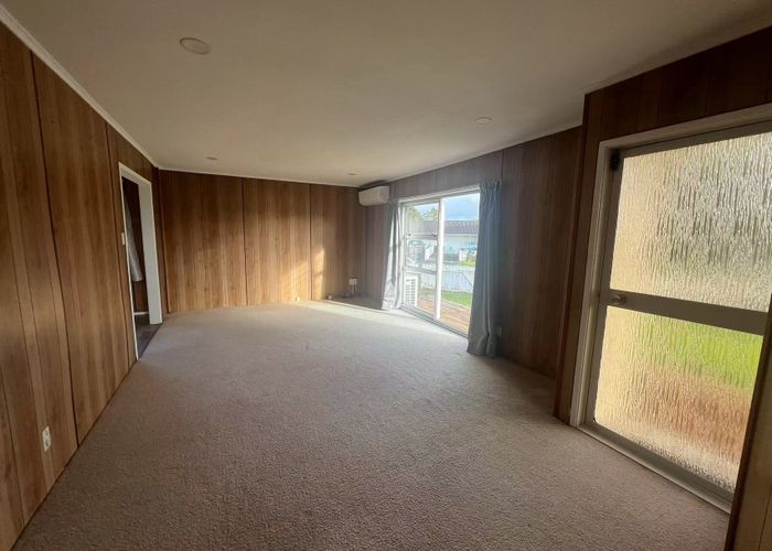  at 2 Cranberry place, Bucklands Beach, Manukau City, Auckland