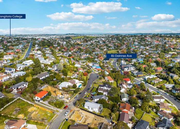  at 81 Oaktree Avenue, Browns Bay, North Shore City, Auckland