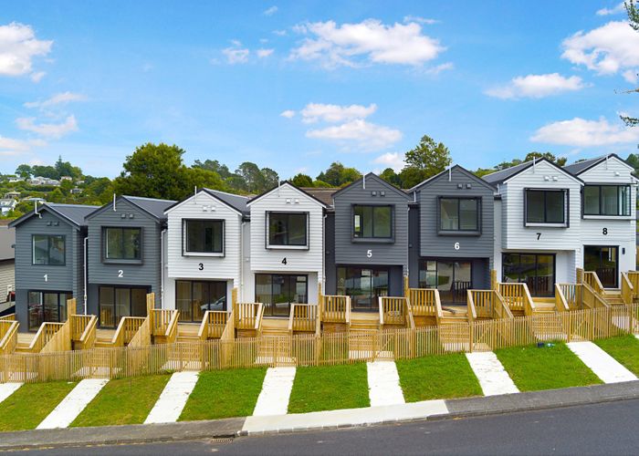  at Lot 1- 4/35 Glenbervie Crescent, Massey, Waitakere City, Auckland