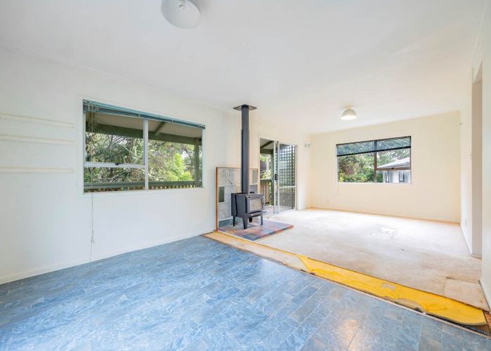  at 11 Claverdon Drive, Massey, Auckland