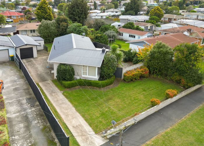  at 90 Mount View Road, Melville, Hamilton, Waikato