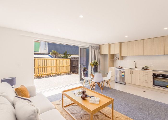  at 2/118 Oram Avenue, New Brighton, Christchurch City, Canterbury