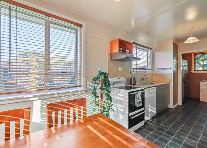  at 14 Glenfield Crescent, Mairehau, Christchurch