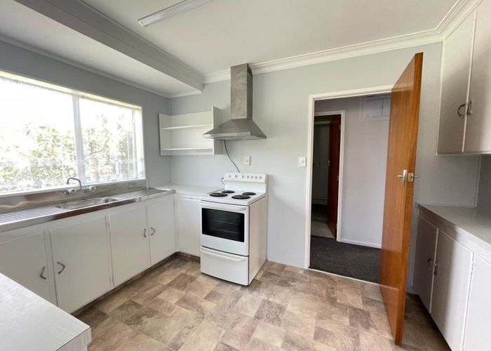  at 2/152 Manukau Road, Epsom, Auckland