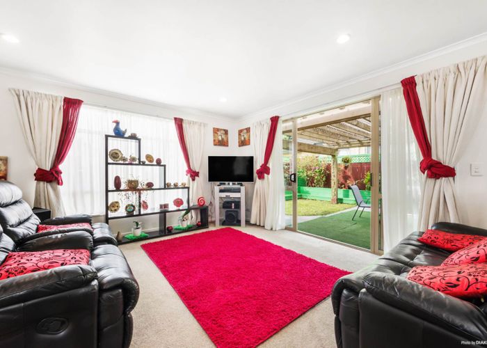  at 1B Charlenne Close, Ranui, Auckland