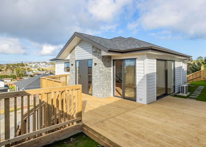  at 4 Ani Rangitunoa Way, Swanson, Waitakere City, Auckland