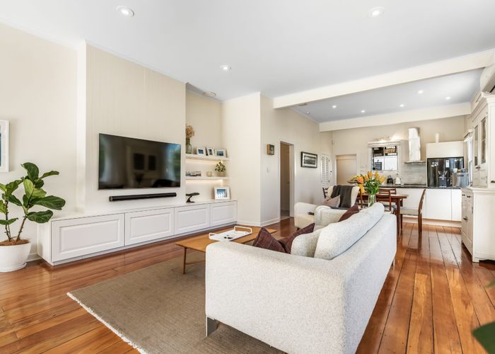  at 18 Beckenham Avenue, Royal Oak, Auckland City, Auckland