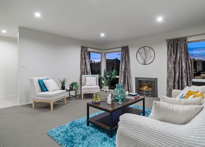  at 10 Tarn Close, Pyes Pa, Tauranga