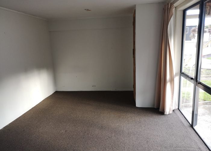  at 4 Scotland Place, Hillcrest, Hamilton