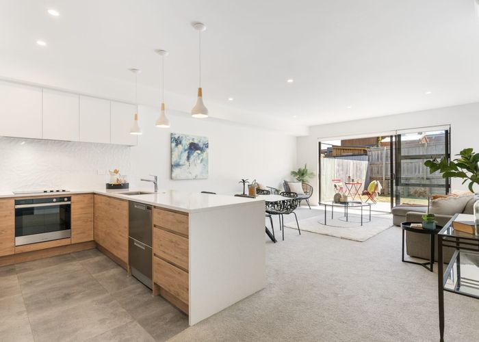  at 6 Quarters Lane, Beachlands, Auckland