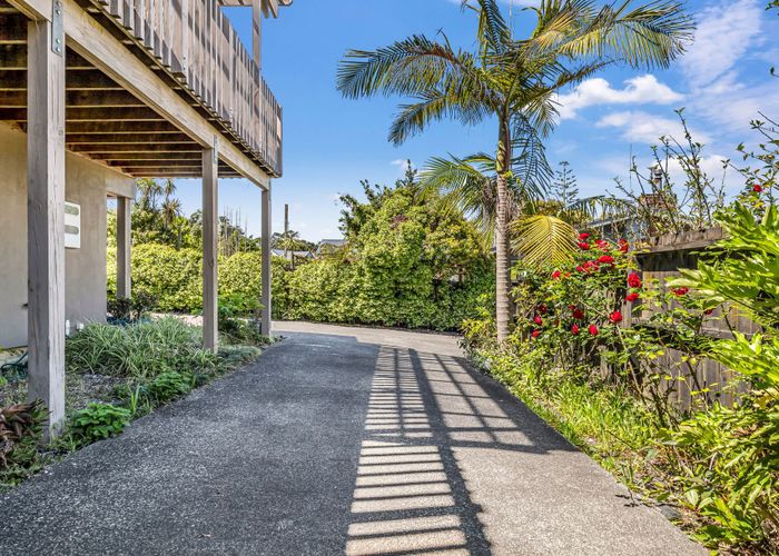  at 32A William Souter Street, Forrest Hill, North Shore City, Auckland