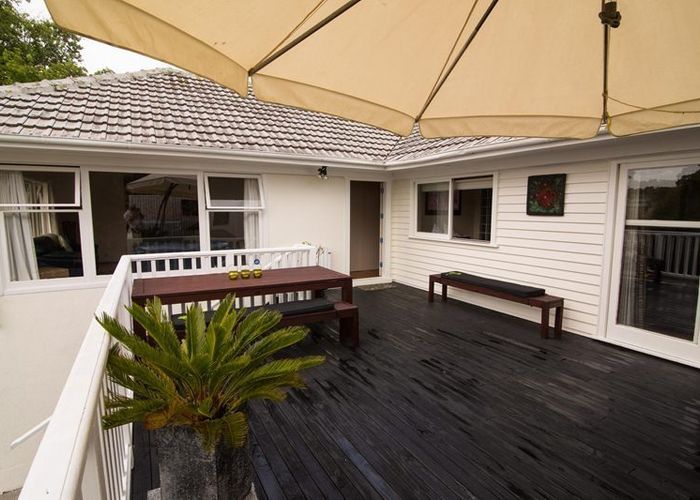  at 4 Tomo Street, New Lynn, Waitakere City, Auckland