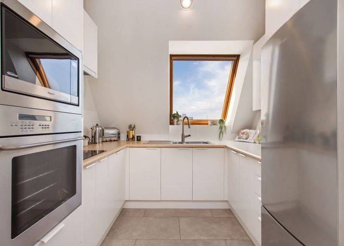  at 22/15 Peterborough Street, Christchurch Central, Christchurch