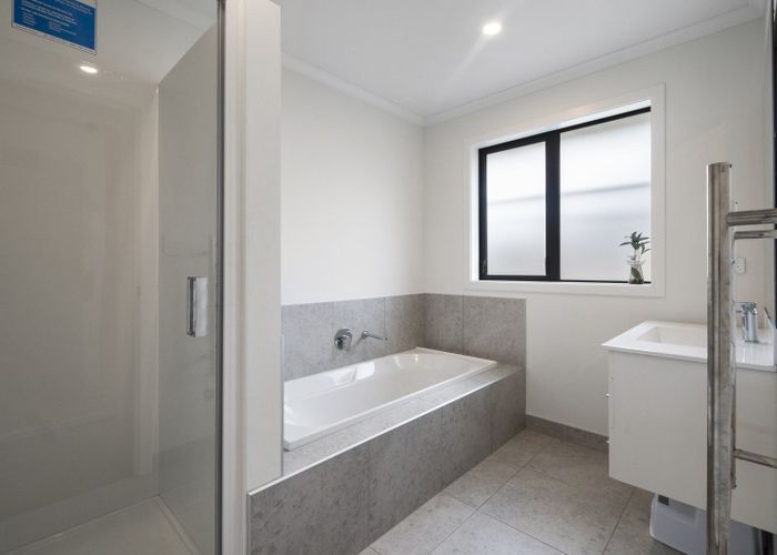  at 21 Sardinia Grove, Fitzherbert, Palmerston North