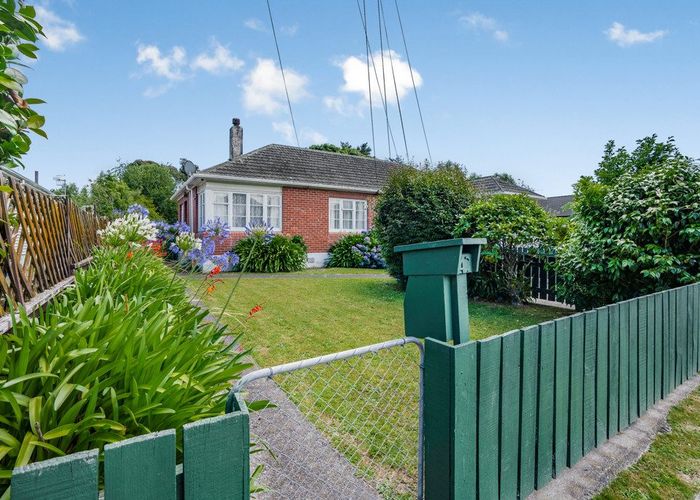  at 49 Pilcher Crescent, Naenae, Lower Hutt, Wellington