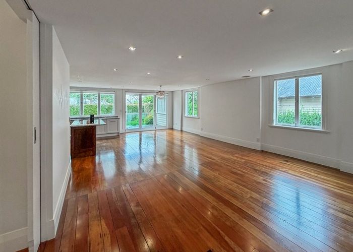  at 7 Charlton Ave, Mount Eden, Auckland City, Auckland