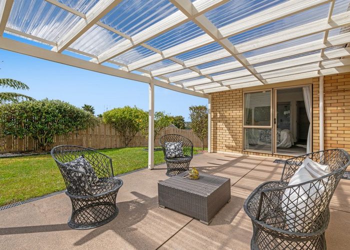  at 6 Fulmar Way, Unsworth Heights, North Shore City, Auckland
