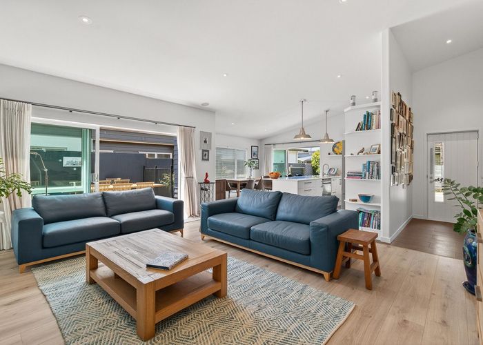  at 11 Ella Place, Papamoa Beach, Tauranga, Bay Of Plenty