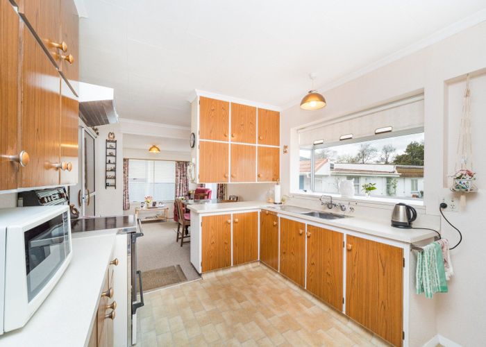  at 21 Gloucester Street, Takaro, Palmerston North, Manawatu / Whanganui