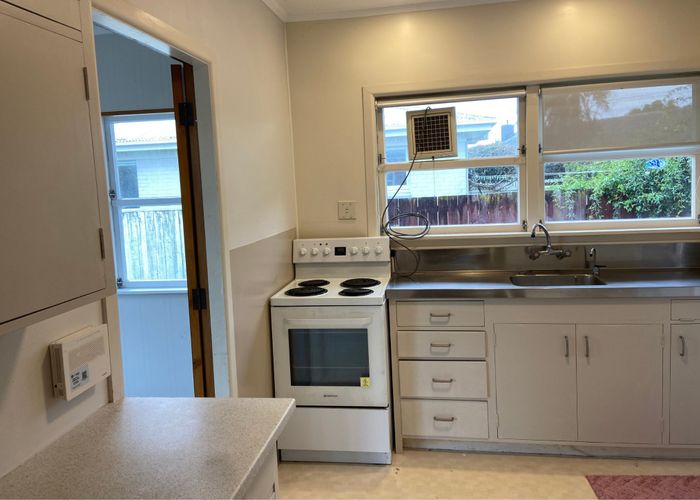  at 948 River Road, Queenwood, Hamilton, Waikato