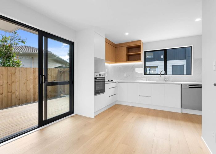  at Lot 1, 114 Cascades Road, Pakuranga Heights, Manukau City, Auckland