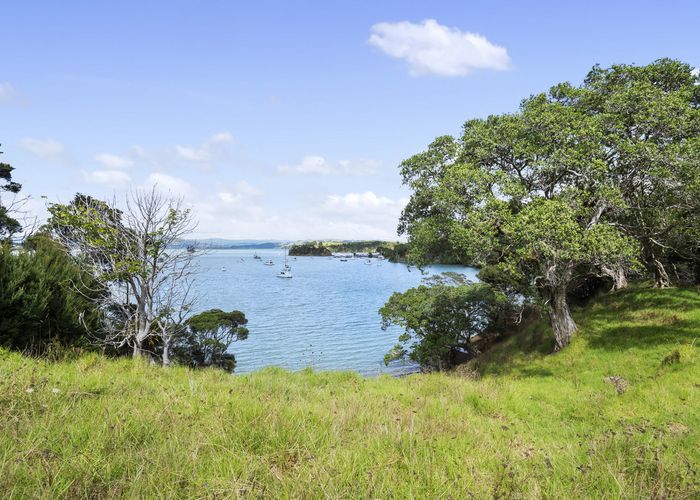  at 225 Okura Bay Road, Totara North