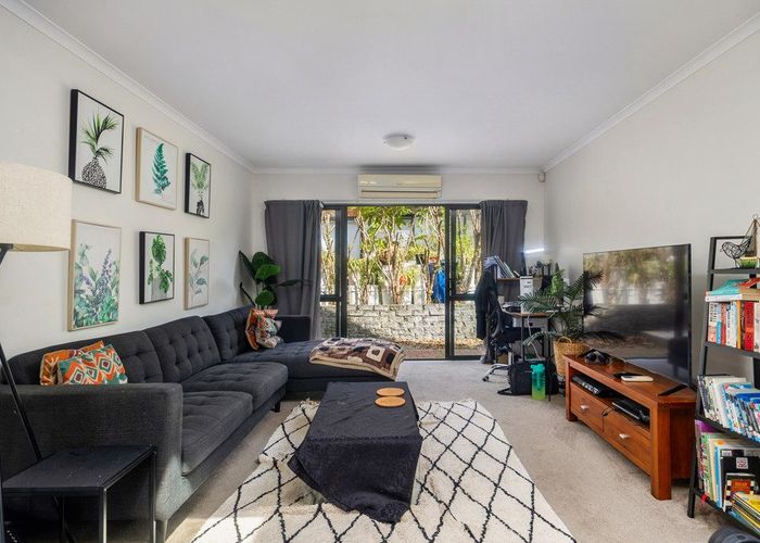  at 140/172 McLeod Road, Te Atatu South, Waitakere City, Auckland