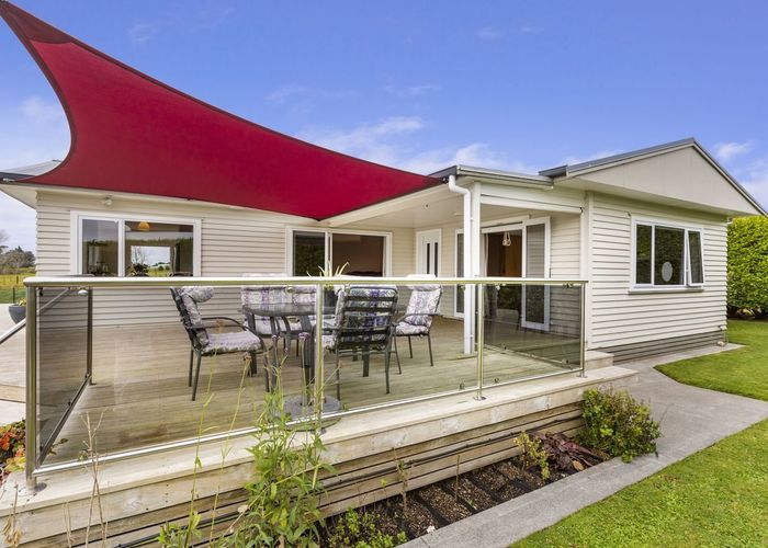  at 325 Richmond Road, Lepperton, New Plymouth