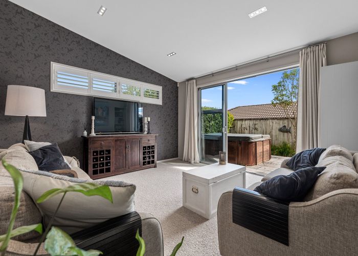  at 7 Rexford Heights, Pyes Pa, Tauranga