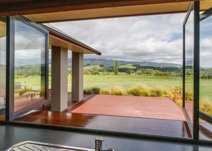  at 1106B Pohangina Road, Pohangina, Ashhurst