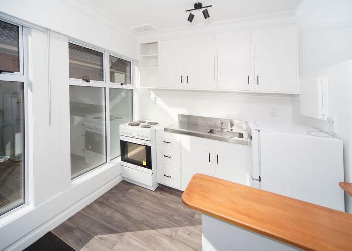  at 5/2 Westwood Terrace, Saint Marys Bay, Auckland City, Auckland