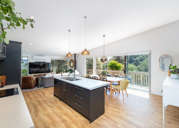 at 32 Mount Marua Way, Mount Marua, Upper Hutt, Wellington