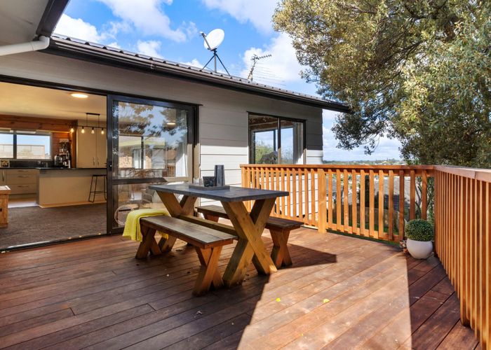  at 18A Ridge Road, Howick, Manukau City, Auckland