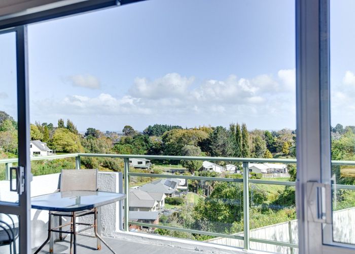  at 21 Virginia Heights, Otamatea, Whanganui, Manawatu / Whanganui