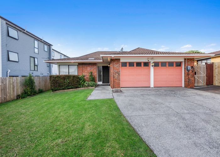  at 31 Cromdale Avenue, Highland Park, Auckland