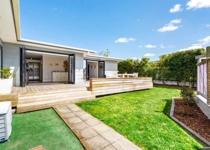  at 12 Macrocarpa Place, Ranui, Auckland