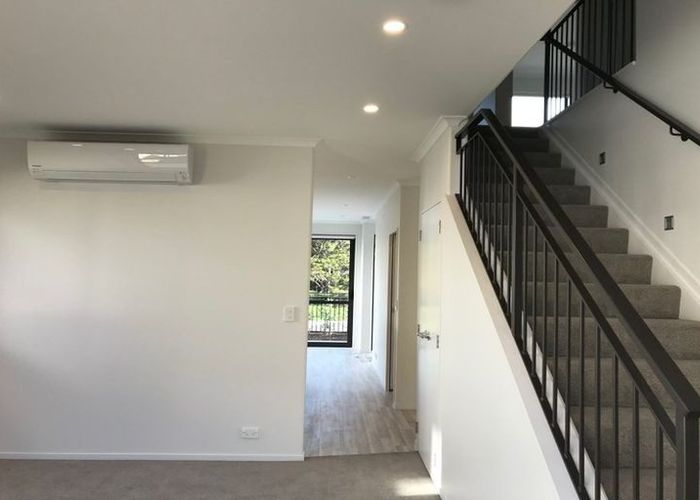  at 60 Matairangi Avenue, Totara Heights, Manukau City, Auckland