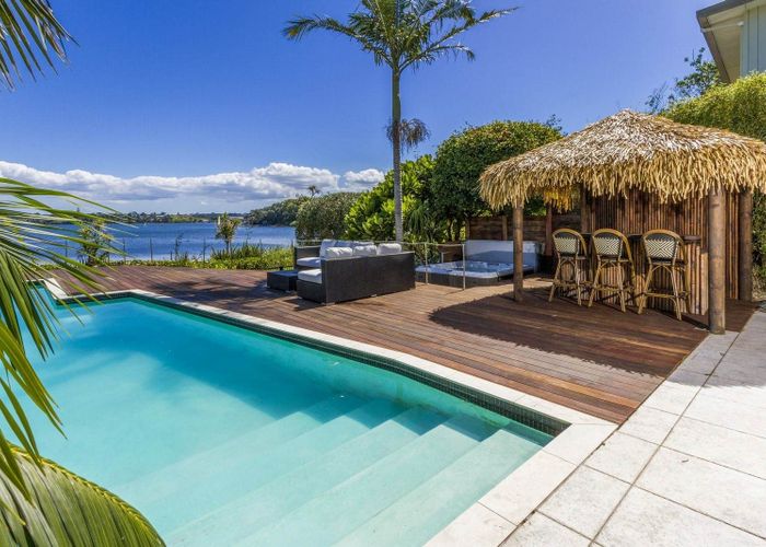  at 6 Eric Price Avenue, Takapuna, North Shore City, Auckland