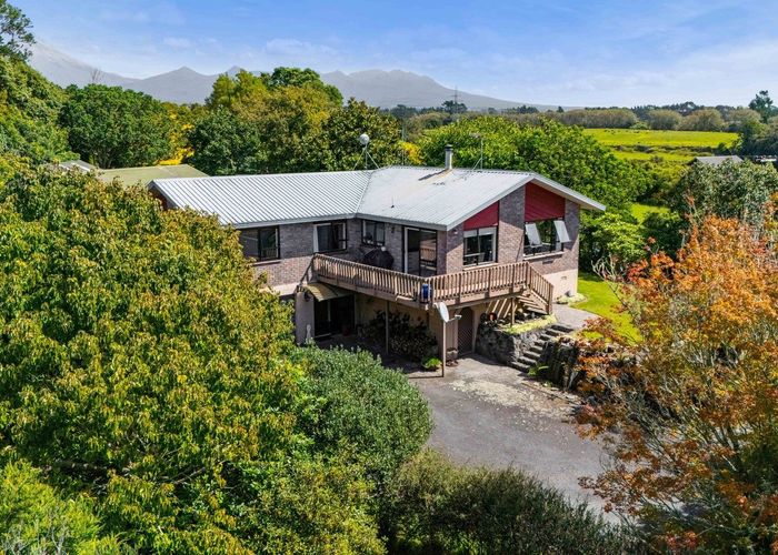  at 115 Alfred Road, Egmont Village, New Plymouth, Taranaki