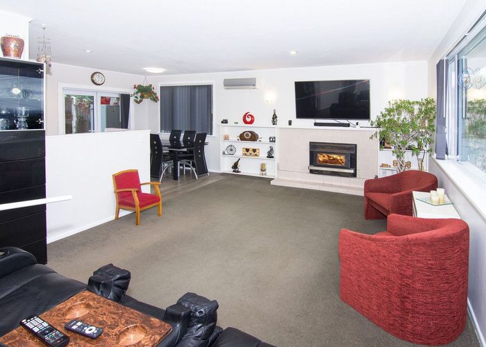  at 11 Puriri Crescent, Lansdowne, Masterton