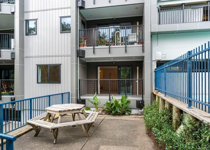  at 14/241 Hinemoa Street, Birkenhead, North Shore City, Auckland