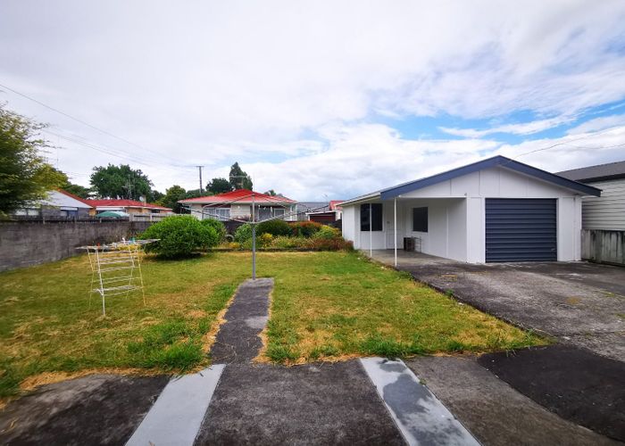  at 15 Forsyth St, Saint Andrews, Hamilton, Waikato